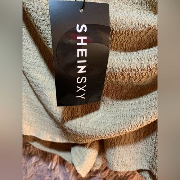 🔴NWT SHEIN Tan 2XL 2pc Skort and Crop Top Set measurements in photos - Picture 3 of 7